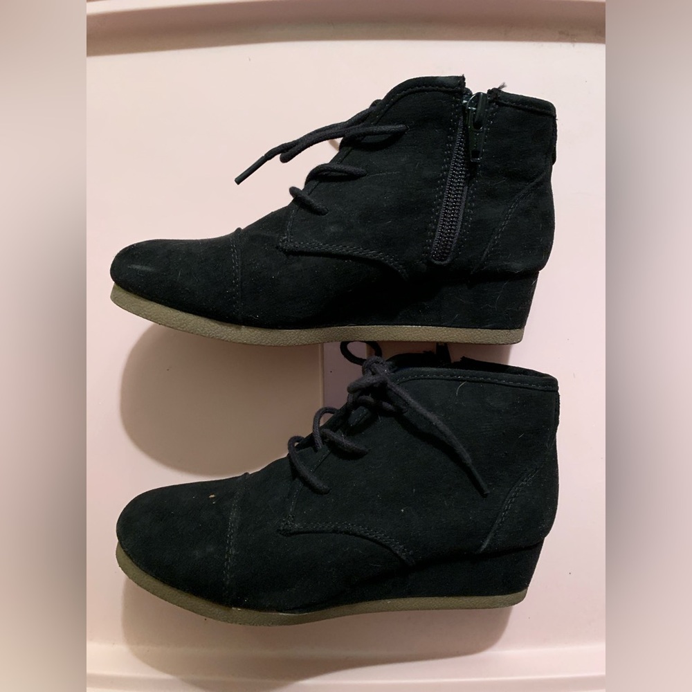 Girls Black Boot